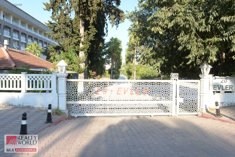 Kemer 20 Evler Sitesinde Deniz Cepheli 2+1 Satılık Villa — fotoğraf 18