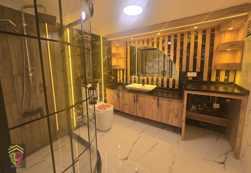 Büyük Daire İsteyenlere İstinye Park Yakını 3+1 Ara-kat 150m2 — fotoğraf 5