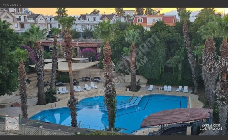 Cenk Onurkent Sitesinde Manzaralı, Geniş Villa — fotoğraf 2