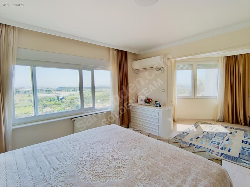 Cenk Onurkent Sitesinde Manzaralı, Geniş Villa — fotoğraf 12