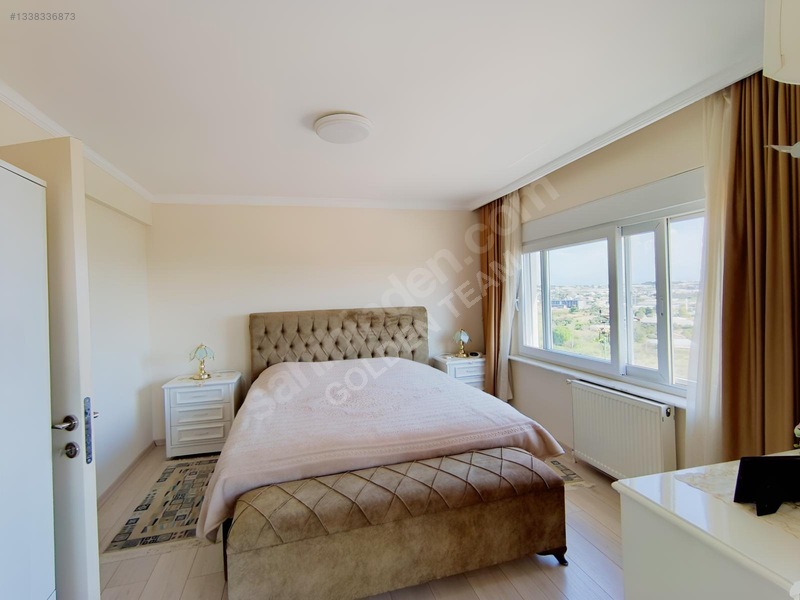 Cenk Onurkent Sitesinde Manzaralı, Geniş Villa — fotoğraf 13