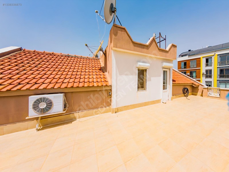 Cenk Onurkent Sitesinde Manzaralı, Geniş Villa — fotoğraf 19