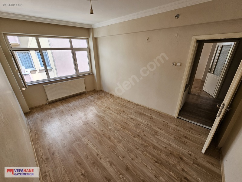 İzmit Merkez Çarşı İçi Kiralık 2+1 Daire Vefahane Gm — fotoğraf 2