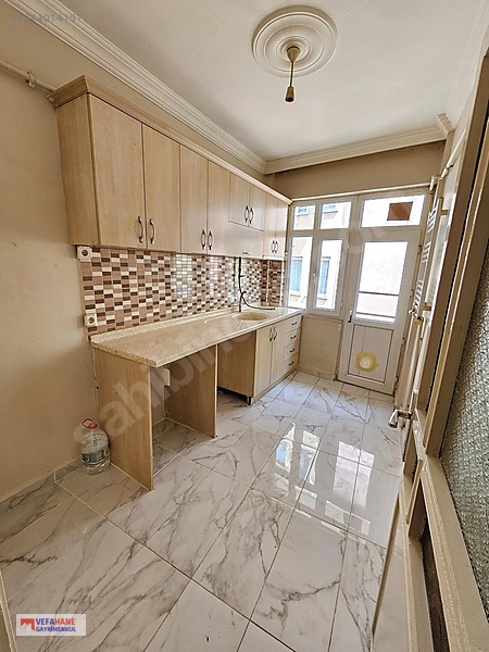 İzmit Merkez Çarşı İçi Kiralık 2+1 Daire Vefahane Gm — fotoğraf 3