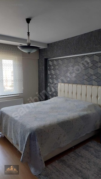 Esenlerde Site İçerisinde Güney Cepheli Özel Yapım 168 M2 Daire — fotoğraf 3