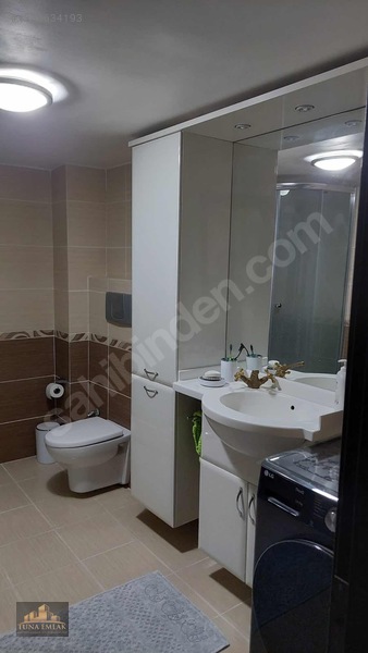 Esenlerde Site İçerisinde Güney Cepheli Özel Yapım 168 M2 Daire — fotoğraf 13