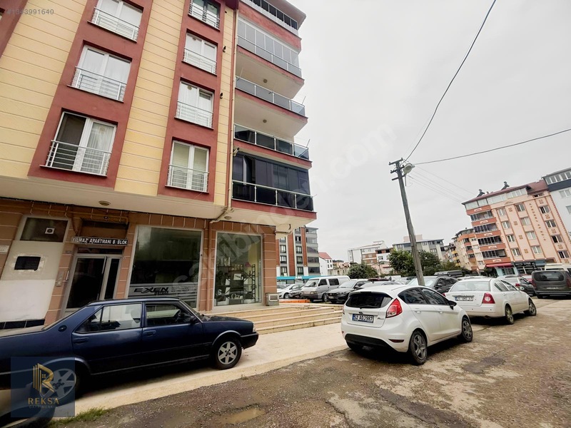 Reksa'dan Merkezde 3+1 Satılık Daire — fotoğraf 2