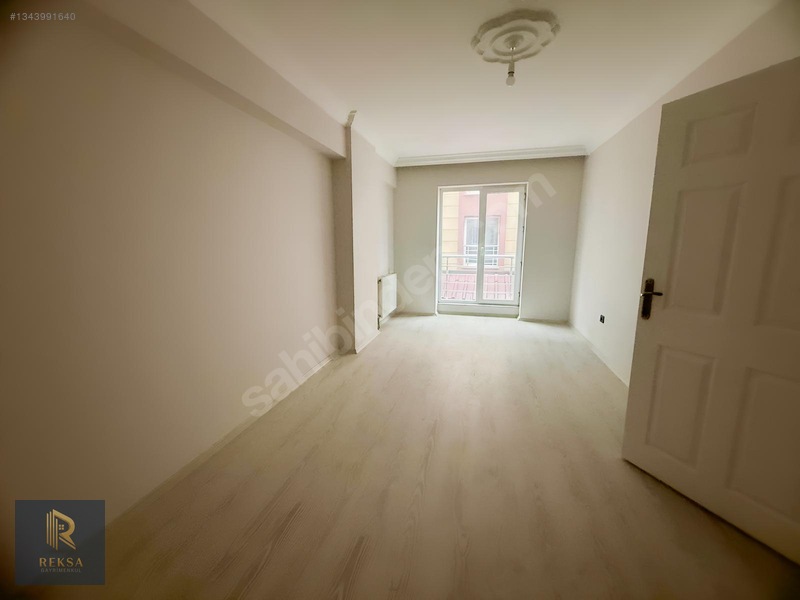 Reksa'dan Merkezde 3+1 Satılık Daire — fotoğraf 15