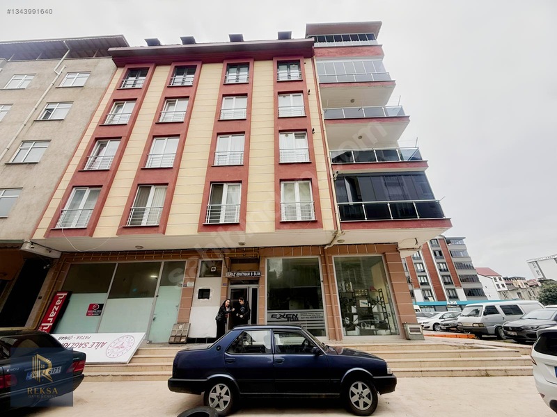 Reksa'dan Merkezde 3+1 Satılık Daire — fotoğraf 18