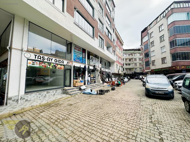 *of Gayrimenkul*ilçe Merkezi 140m2 Köşe Başı Kiralık Dükkan — fotoğraf 8