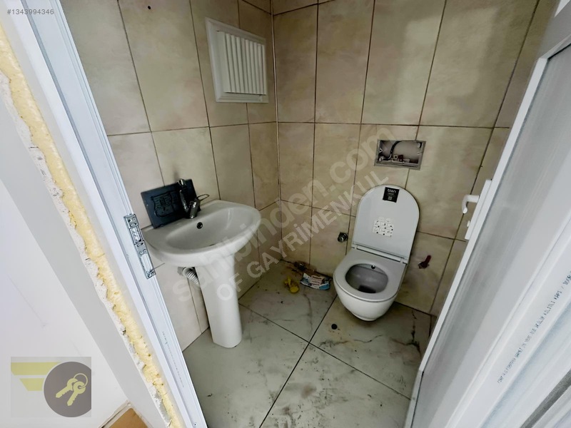 *of Gayrimenkul*ilçe Merkezi 140m2 Köşe Başı Kiralık Dükkan — fotoğraf 24