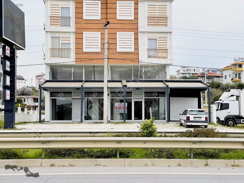 D400 Karayoluna Sıfır 3 Katlı Totem Direkli Kiralık Dükkan — fotoğraf 5