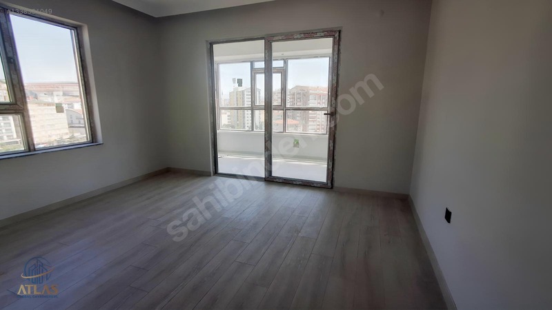 Aşağıyahyalar'da Kapalı Otoparklı Kilerli 4+1 Lüx Daire — fotoğraf 16