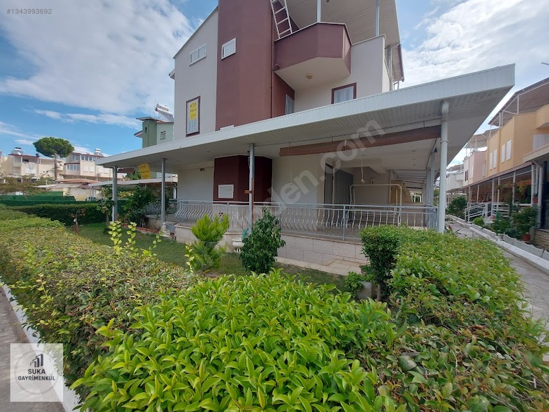 Satılık Yazlık 4+1 Sertaç Sitesi Ön Cephe