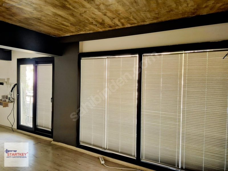 Karşıyaka Rüştü Şardağ Caddesinde Ana Cad. Üzeri Kiralık Dükkân — fotoğraf 15