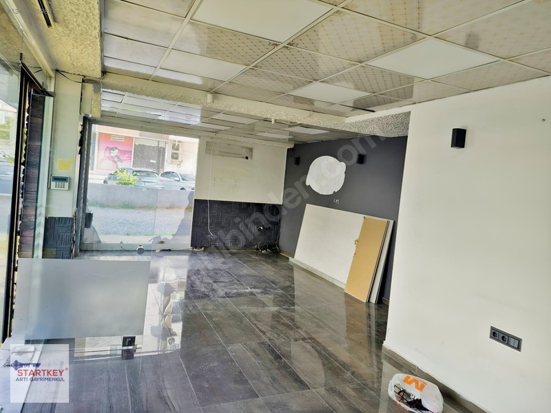 Karşıyaka Rüştü Şardağ Caddesinde Ana Cad. Üzeri Kiralık Dükkân — fotoğraf 23