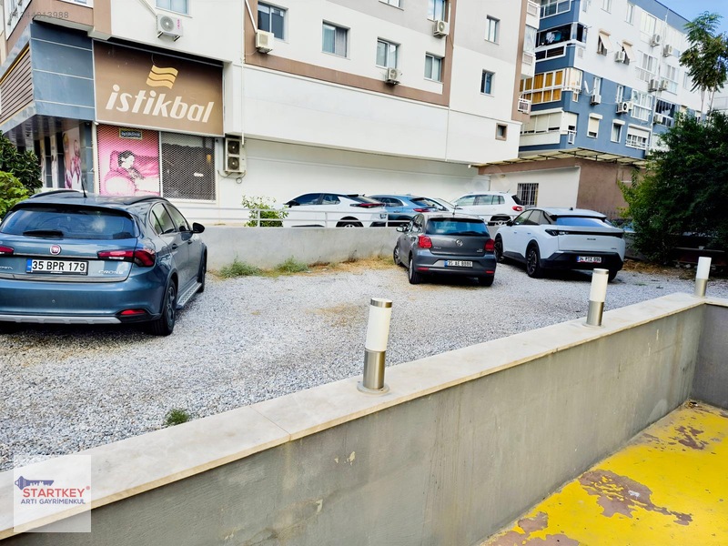 Karşıyaka Rüştü Şardağ Caddesinde Ana Cad. Üzeri Kiralık Dükkân — fotoğraf 26