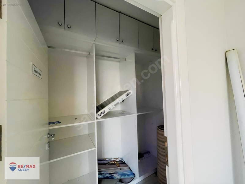Remax Nevin' Den Derebahçe' De Site İçi Satılık 4+1 Daire — fotoğraf 25