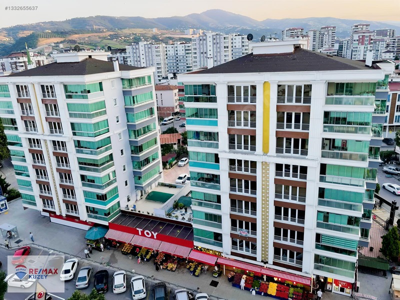 Remax Nevin' Den Derebahçe' De Site İçi Satılık 4+1 Daire — fotoğraf 29