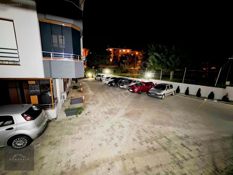*güvenilir Aile Sitesi* Konuralp Gruptan 3+1 Kiralık Daire — fotoğraf 21