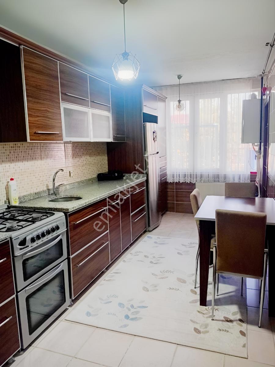 Ebrar Emlak'tan Seyrantepe Toplu Konut'ta 3+1 Satılık Daire — fotoğraf 2