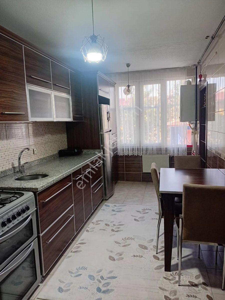 Ebrar Emlak'tan Seyrantepe Toplu Konut'ta 3+1 Satılık Daire — fotoğraf 4