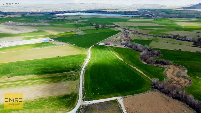 Emre Gm/den Merkez Beşik'te 15 Km Şehir Ve Cip Barajı Manzaralı — fotoğraf 4