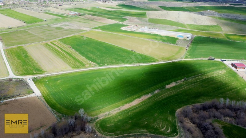 Emre Gm/den Merkez Beşik'te 15 Km Şehir Ve Cip Barajı Manzaralı — fotoğraf 8