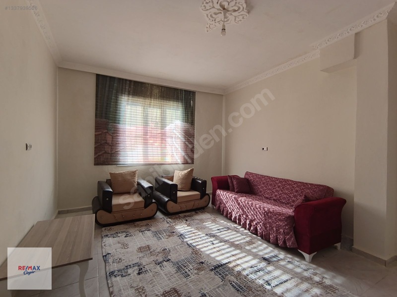 Remax Özgür'den Yukarıarıl Da Havuzlu Bağ Evi & Bahçe — fotoğraf 28