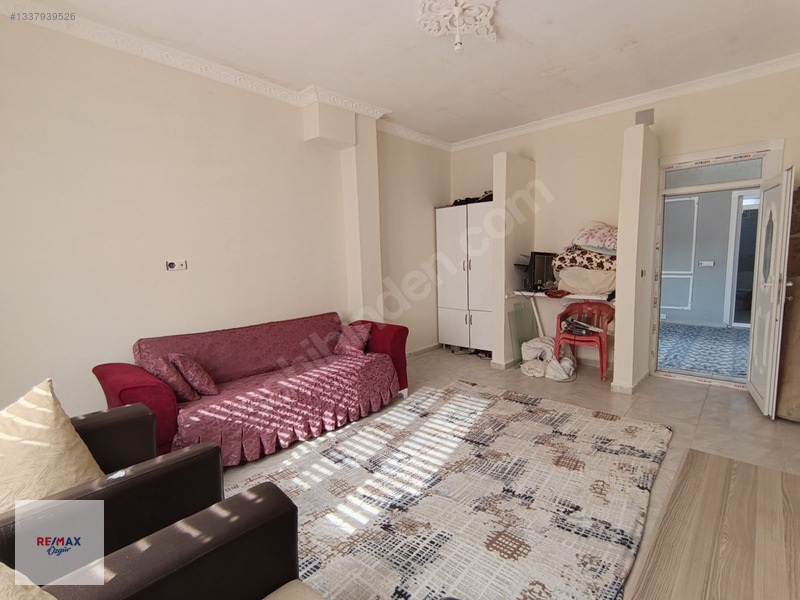 Remax Özgür'den Yukarıarıl Da Havuzlu Bağ Evi & Bahçe — fotoğraf 29