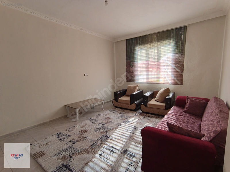 Remax Özgür'den Yukarıarıl Da Havuzlu Bağ Evi & Bahçe — fotoğraf 31