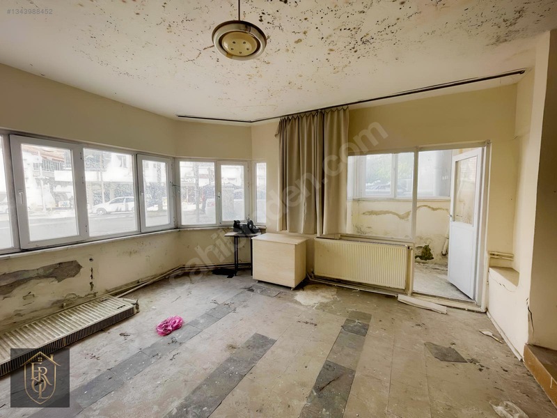 Erol Emlak'dan Elekci Yokuşu Cadde Üstü Satılık 3+1 Daire — fotoğraf 12