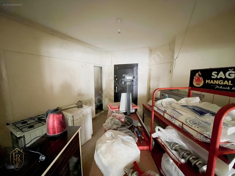 Erol Emlak'dan Elekci Yokuşu Cadde Üstü Satılık 3+1 Daire — fotoğraf 13