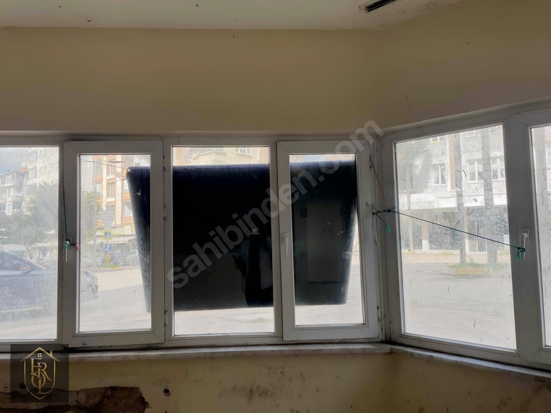 Erol Emlak'dan Elekci Yokuşu Cadde Üstü Satılık 3+1 Daire — fotoğraf 28