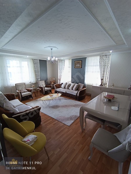 Meydan Mah. 30 Metrelik Yoldan 1 Bina İçeride 6+1 Daire 3k'dan — fotoğraf 3