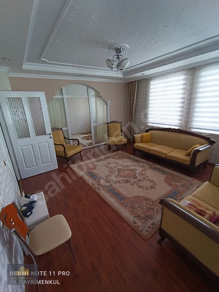 Meydan Mah. 30 Metrelik Yoldan 1 Bina İçeride 6+1 Daire 3k'dan — fotoğraf 11