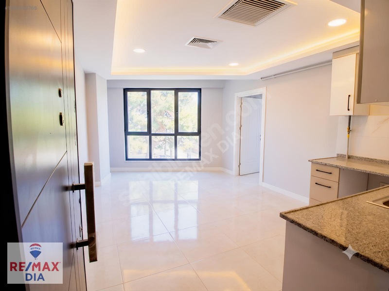 Re/max Dıa'dan Düzce Rasim Betir Bulvarında 1+1 Satılık Daire — fotoğraf 16