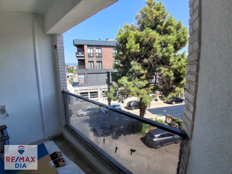 Re/max Dıa'dan Düzce Rasim Betir Bulvarında 1+1 Satılık Daire — fotoğraf 17