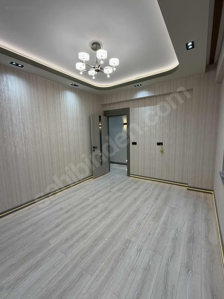 Öz Emlaktan Satılık Yenibeşevlerde 3.5+1 Ultra Lüks Fırsat Daire — fotoğraf 18