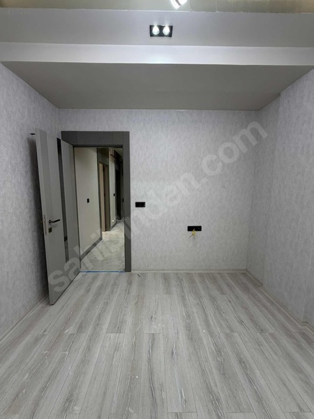 Öz Emlaktan Satılık Yenibeşevlerde 3.5+1 Ultra Lüks Fırsat Daire — fotoğraf 22