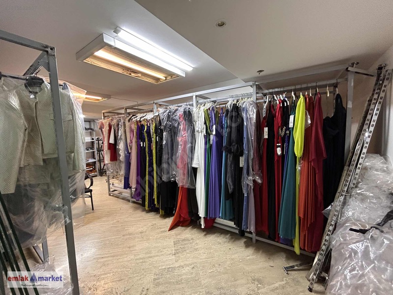Yüksek Cirolu, Full Donanımlı Devren Hazır Mağaza! — fotoğraf 27