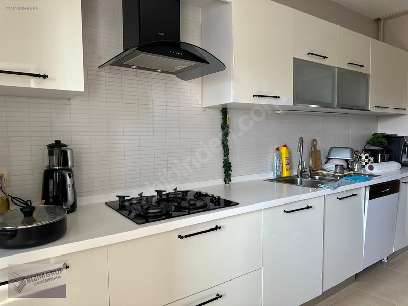 Bahçeşehir Vaditepe 1.bölge F Blok Güney Cephe Boş 3+1 163m2 — fotoğraf 2
