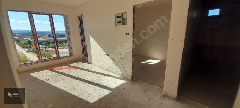 Üniversite İle Komşu Satılık 1+1 (balkonlu)ara Kat Daire — fotoğraf 16