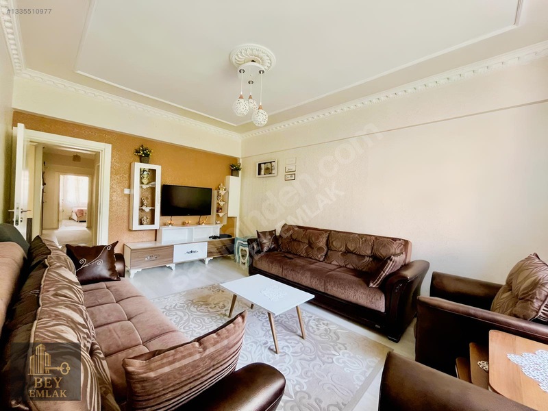 Ataşehir'de Satılık 3+1 Ara Kat İçi Yapılı Daire — fotoğraf 4