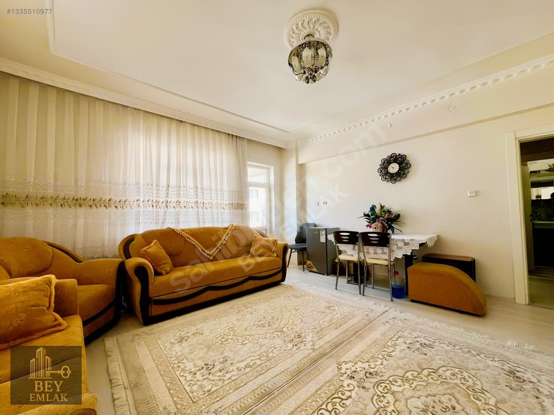 Ataşehir'de Satılık 3+1 Ara Kat İçi Yapılı Daire — fotoğraf 6