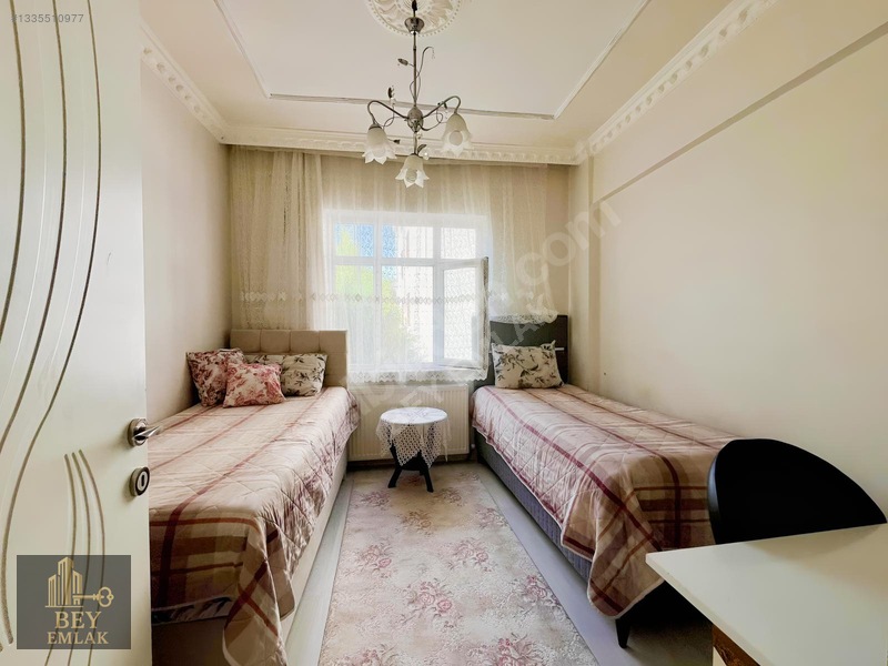 Ataşehir'de Satılık 3+1 Ara Kat İçi Yapılı Daire — fotoğraf 9