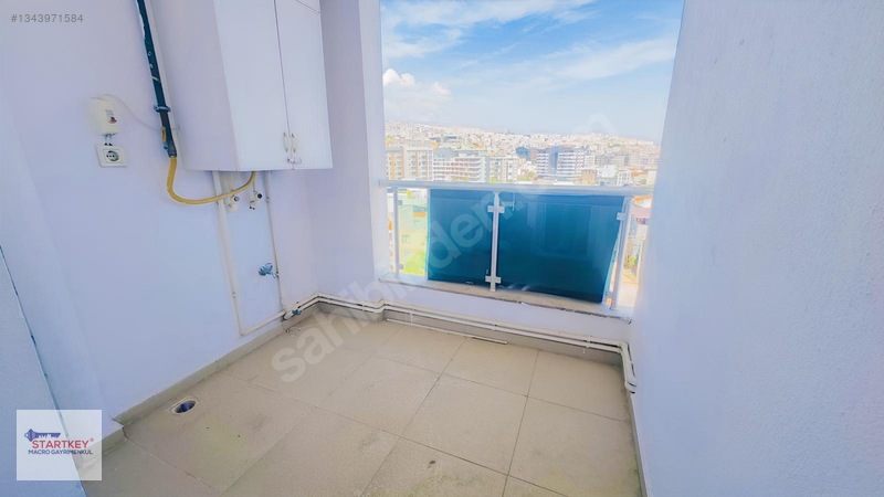 Balatçık'da Kapalı Mutfak Çift Banyolu Geniş 3+1 Daire — fotoğraf 11