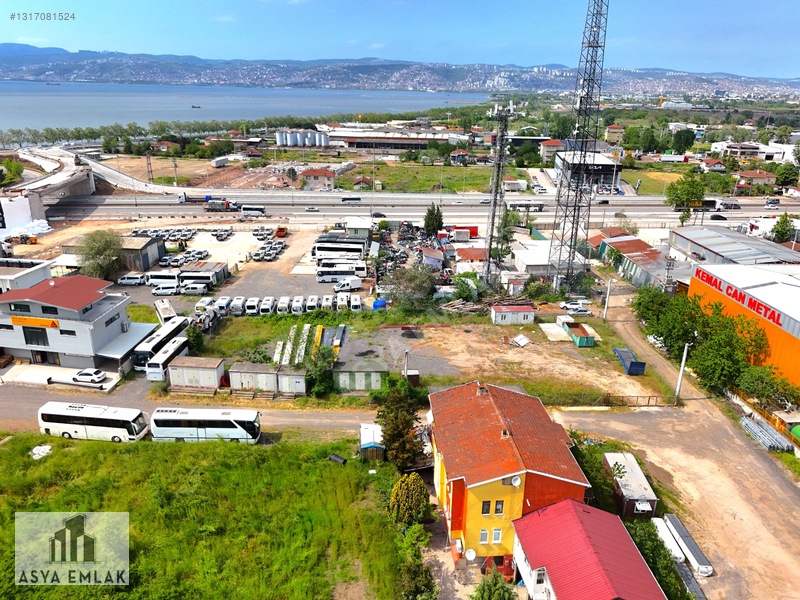 Başiskele Yeşilyurt Mah. 2050m² %40 İmarlı Kiralık Ticari Arsa — fotoğraf 5