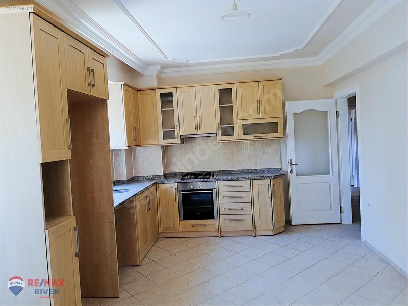 Yukarı Pazarcı Mahallesi'Nde Kiralık Daire