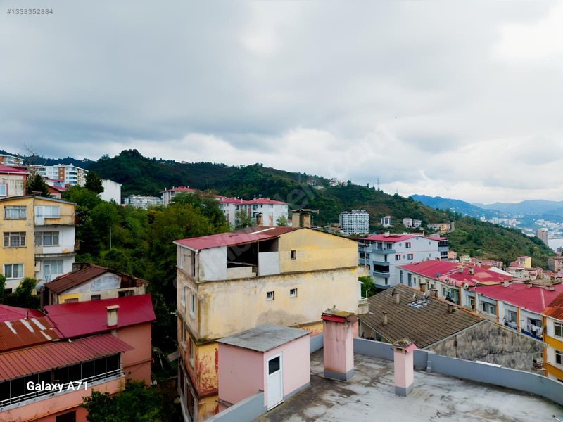 Cadde Oto Emlak'tan Deniz Manzaralı Geniş Balkonlu Sıfır Daire — fotoğraf 2
